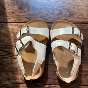 6-12 months white sandals.